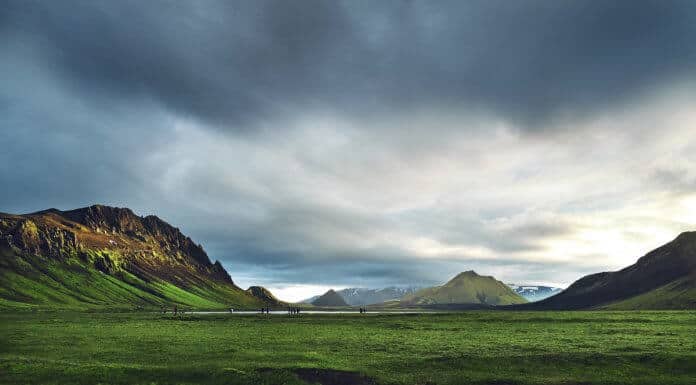 Iceland camping law