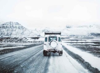 Iceland in October: Ultimate Guide and Itinerary Trip in Iceland in october driving conditions